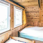 Дом отдыха In With Kitchen